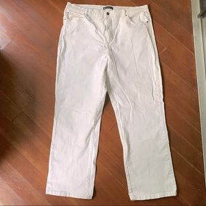 Lee white jeans 18 relaxed fit Pants